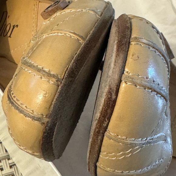 Dior Stitch Escarpin10
Beige Claire sz40 - Picture 12 of 12